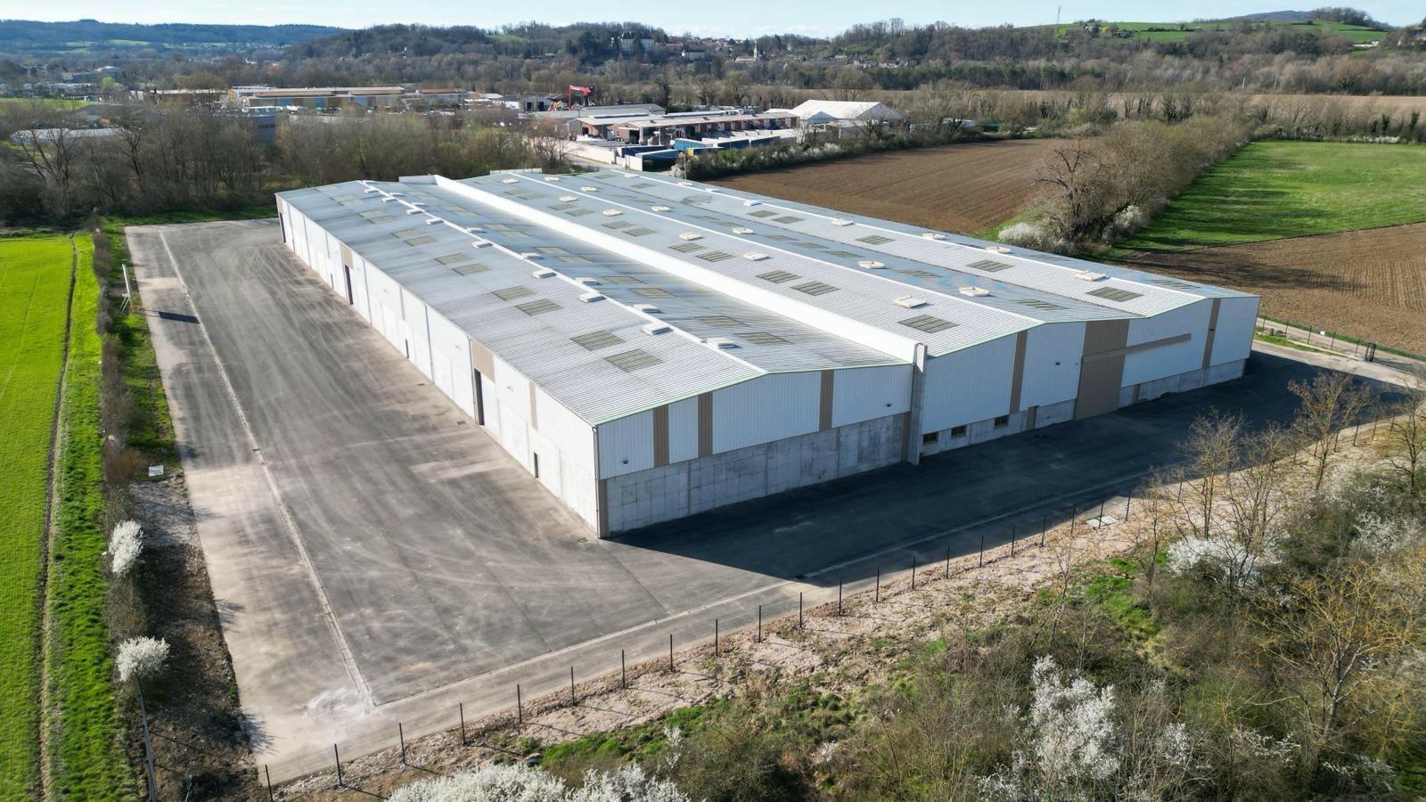 Local d'activité Pont-d'Ain 9051m² Vente local d'activité Pont-d'Ain Ain OVACT2109527 4
